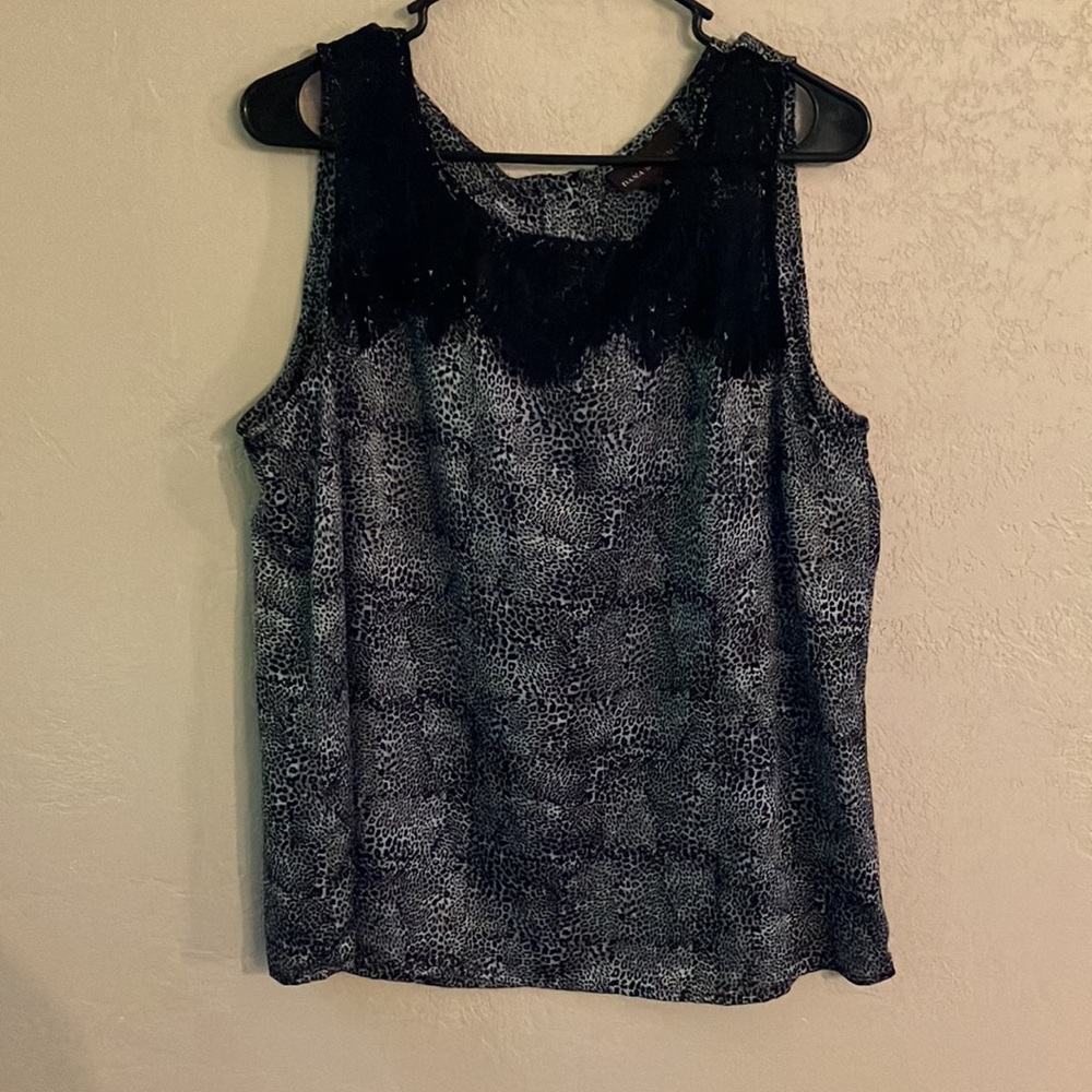 XL DANA BUCHMAN BLACK PATTERNED WITH LACE ZIP BACK TANK TOP - Picture 4 of 6
